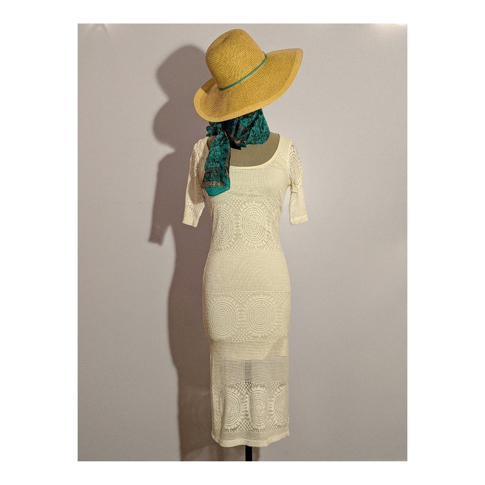 Off white Crotchet dress S